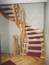 halbgewendelte Treppe, Rster